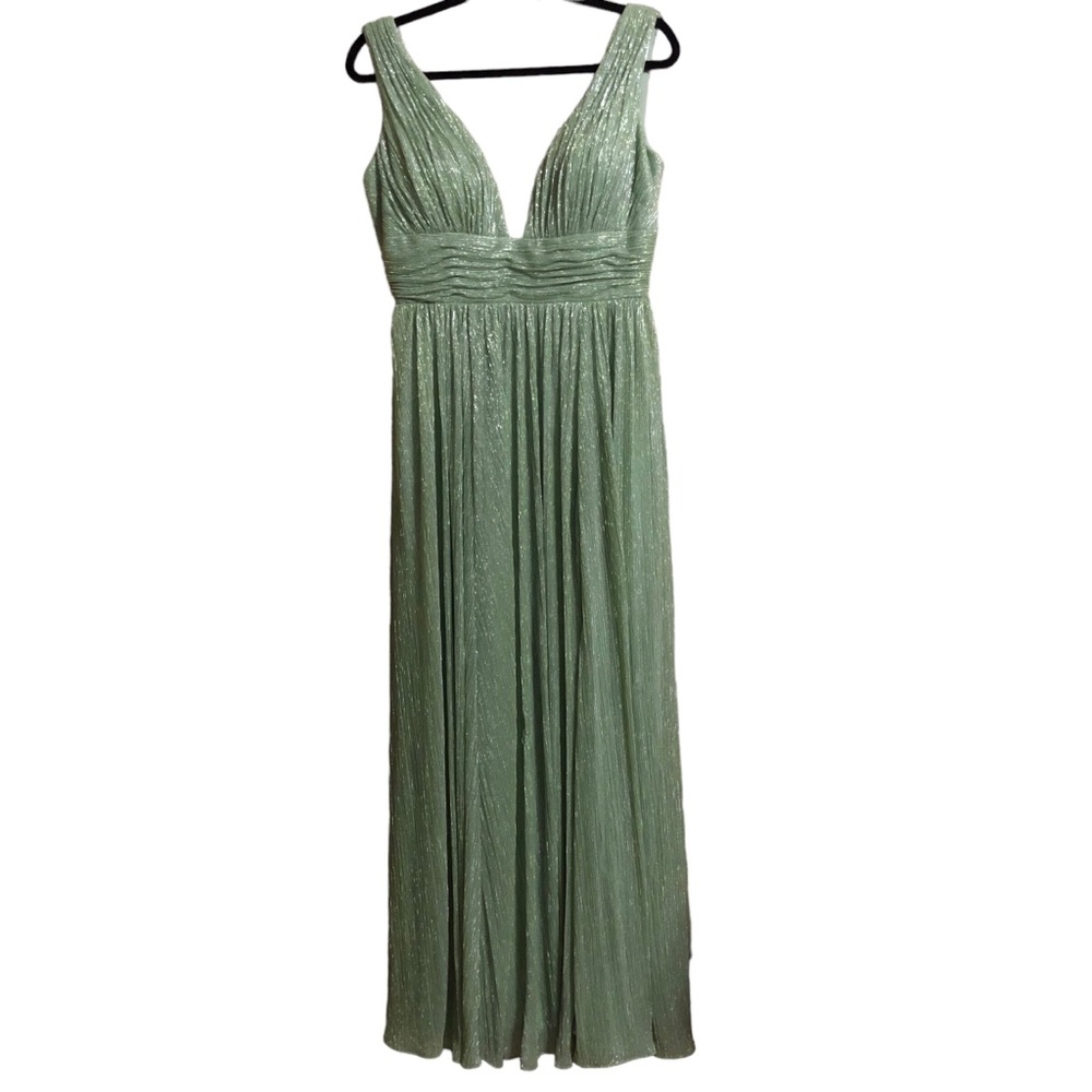 Mori Lee Green Sleeveless Gown